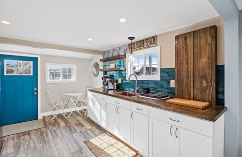 Plymouth House | Beachfront Bliss: Modern Plymouth Home w/Direct Beach Access and deck in front of ocean!