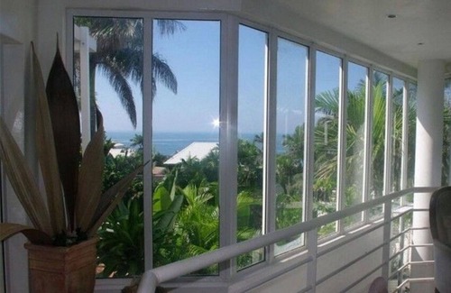 KwaDukuza Villa | Beachfront Bliss with Sea Views: Stay at Celebration on the Beach in Blythedale