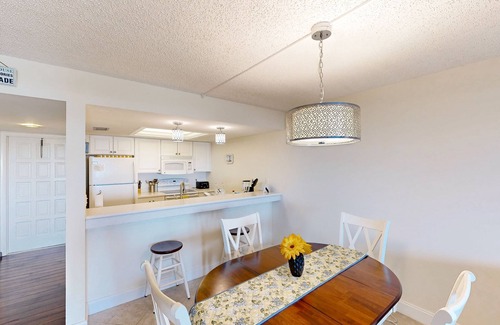Stuart Condo | Beachfront condo with ocean views, pool, sundeck, & private balcony