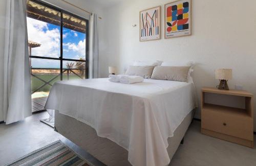 Barro Preto Apartment | Beachfront Duplex #A10 em Barro Preto by Carpediem