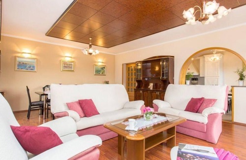 Soline House | Beachfront flat in Soline with sea view