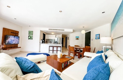 Zazil-ha Apartment | Beachfront + GardenHouse + Gym & Private beach club- Exclusive area!