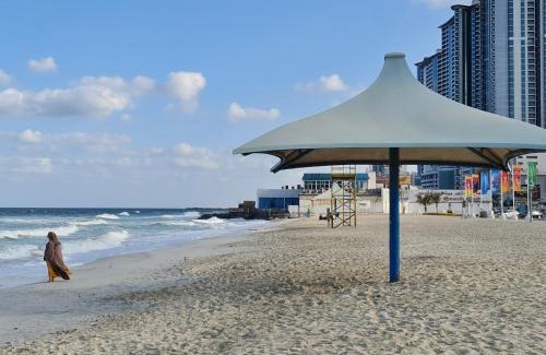 Rumailah Apartment | Beachfront Holiday Homes