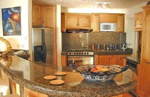 Downtown Puerto Vallarta Condo | !BEACHFRONT IN THE CITY CENTER! SPECIAL! SEPTEMBER SPECIAL - ONLY 195/NT!
