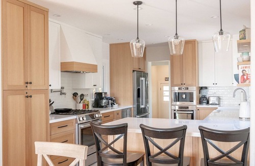 Regional District of Nanaimo House | Beachfront luxury home with expansive deck, amazing views and BBQ patio!