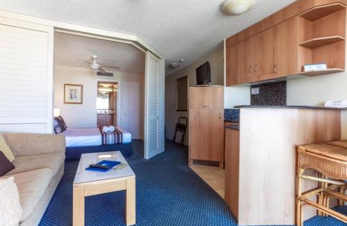 Mooloolaba Apartment | Beachfront Mooloolaba Apartment- 7th Floor in the Landmark Resort
