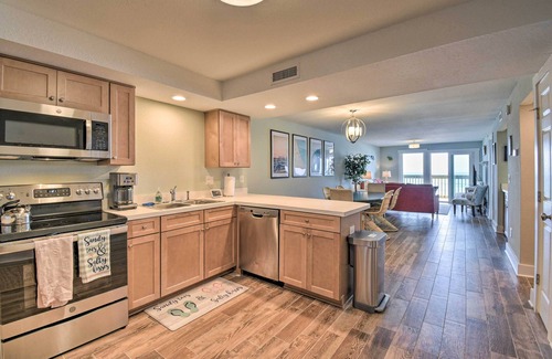 South Nags Head Condo | Beachfront Nags Head Condo w/Private Balcony!