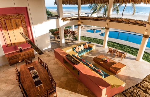 Santa Maria Colotepec Villa | Beachfront Open-Air Oasis