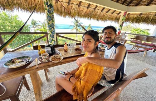 Santa Maria Tonameca Bed & Breakfast | Beachfront Paradise Boutique Hotel - Breeze Room I