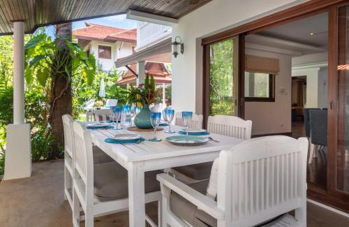 Hua Thanon Villa | Beachfront Resort Villa Baan Tawan 3BR