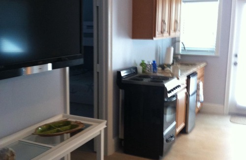 Ambersand Beach House | Beachfront/Riverfront - 2 living areas, Flexible 3 Bedroom 3 Bath