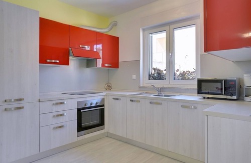 Banjole House | Beachfront villa with private pool and air conditioning, wifi, terrace, barbecue - ideal for a perfect family vacation.