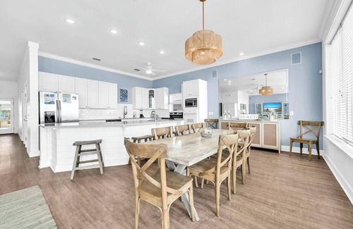 Lullwater Beach On Gulf Of Mexico House | BeachFront~Walk to Pier Park~Gulf Front Decks~Outdoor Showers~Fishers