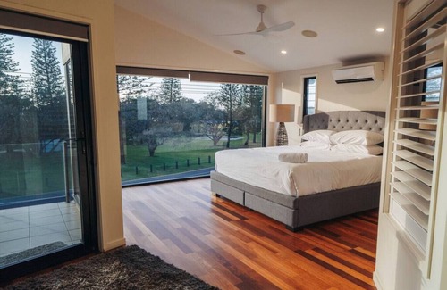 Buddina House | Beachfront with pool, ocean views and pet friendly