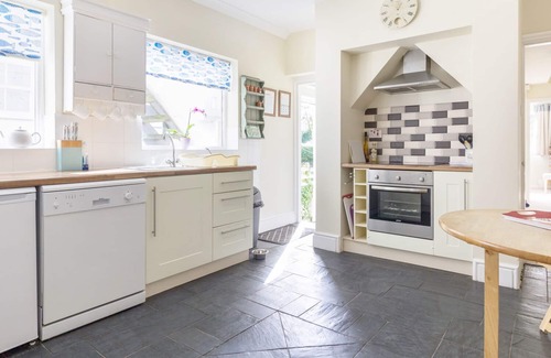 Rhosneigr Apartment | BEACHGETAWAY, pet friendly, with hot tub in Rhosneigr