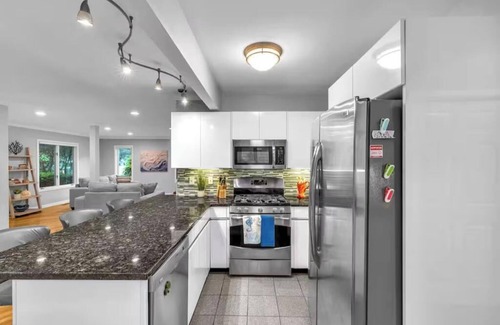 Westbrook House | Beachside Bliss w/Game Room, Gym & Golf Green