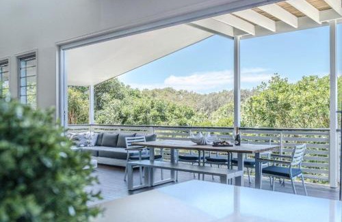 Twin Waters House | Beachside House in Sebel Resort