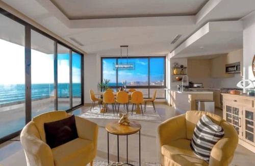 Playas de Tijuana Apartment | Beachside Premium Condo | Pool + Hot Tub Escape