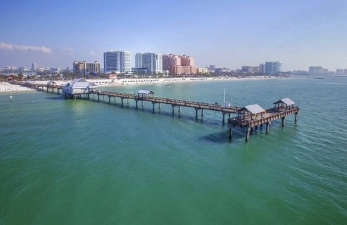 Clearwater Beach Resort | Beachside Resort, Presidential 4-Bedroom Oceanfront Suite + Amenities