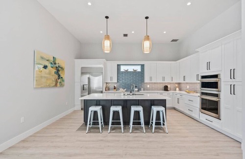 Naples Park House | Beachwalk Villa 3