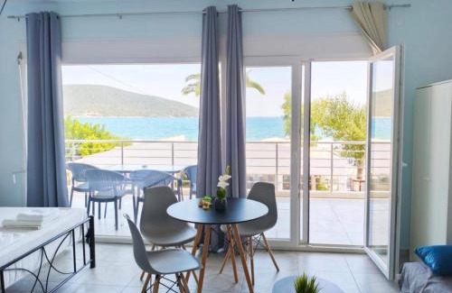 Nea Peramos Apartment | Beachway luxury studio C