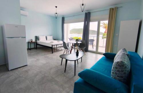 Nea Peramos Apartment | Beachway luxury studio C