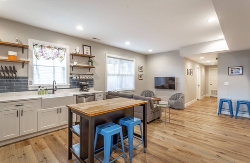 Chattanooga Valley House | Bear Cottage | Basement Apartment W/Mtn Views! | 2 Bed, 1 Bath