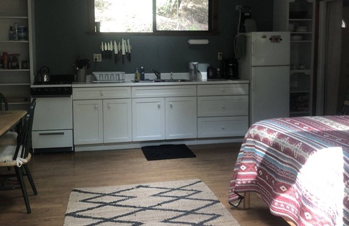 Boulder Creek Cabin | Bear Creek Cabin 100% Secluded Disinfected Refuge