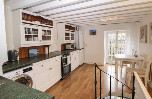 Hayfield Cottage | Bear Pit Cottage