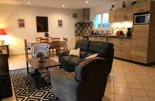 Brignogan-Plage House | Beautiful vacation home 200m from the beaches of Brignogan Bay