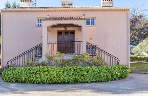 Carqueiranne Apartment | Beau Rivage by Interhome