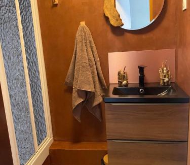 Cabourg Apartment | Beau studio avec accès plage, jardin, piscine, tennis, vélos, Netflix