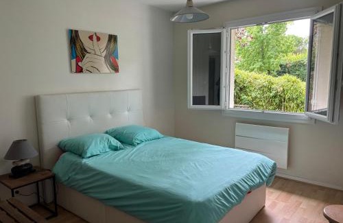 Bouliac Apartment | Beau T2 meublé récent