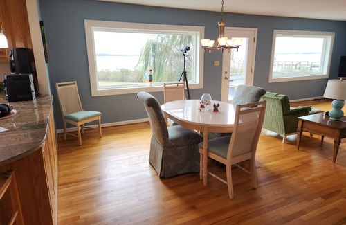 Gloucester House | Beaufort, NC nearby: Dolphins, Boating, Fishing, Birding, Waterfront