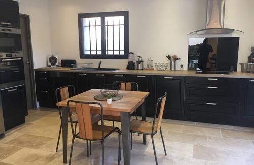Saint-Cezaire-sur-Siagne House | beautiful new villa of 300 square meters with heated pool