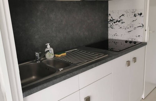 Saint-Georges-de-Didonne Apartment | Beautiful, bright apartment with private parking for 4 people