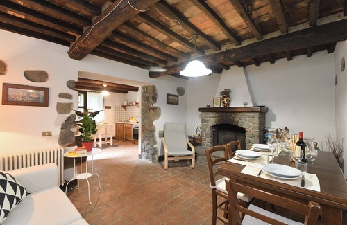 Coreglia Antelminelli House | Beautiful private villa for 6 people with private pool, WIFI, TV and pets allowed