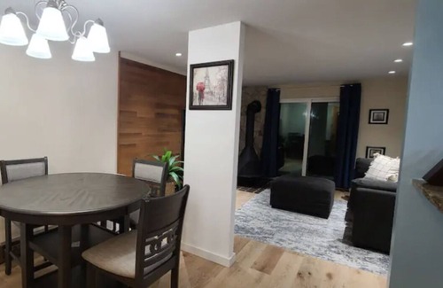 Bridle Trails Condo | Beautiful 1 bed, 1bath condo in the heart of Bellevue!