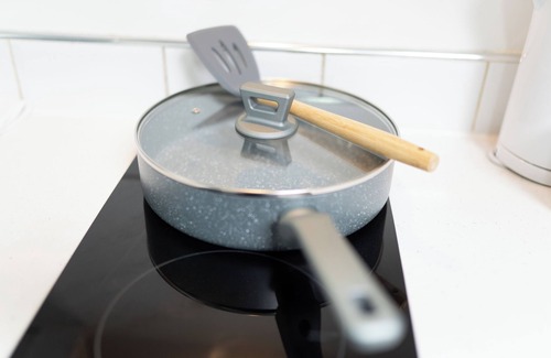 Selly Oak Apartment | Beautiful 1-bed Studio in Birmingham