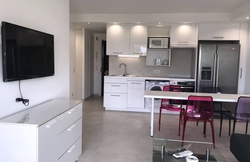 California - Pezou Apartment | Beautiful 1 bedroom apartment with sea view pool large Terrace & parking