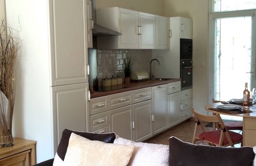 Pleurtuit Apartment | Beautiful 1 Bedroom Gite In Pleurtuit