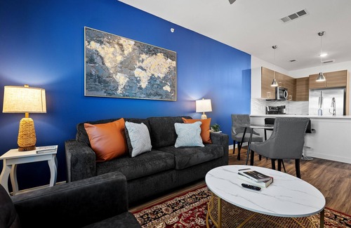 Riverside Apartment | Beautiful 1BR in Riverside 9385