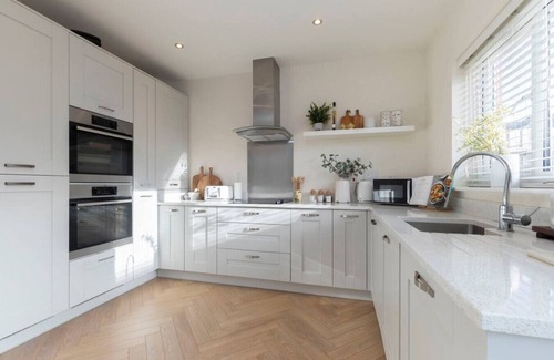 Leckhampton House | Beautiful 2-Bed Home in Leckhampton