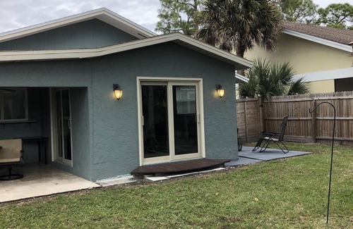 Naples Park House | Beautiful 2 Bedroom 2 Bath Home In Naples Park Florida
