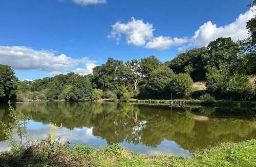 Montenay House | Beautiful 2-Bedroom Gîte in Montenay