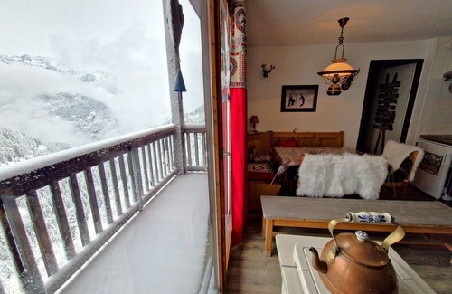 Valfrejus Apartment | Beautiful 2 rooms + cabin for 6 people renovated in the heart of Valfréjus