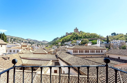 Albaicin Apartment | Beautiful 3 bd apartment. Plaza Nueva IV