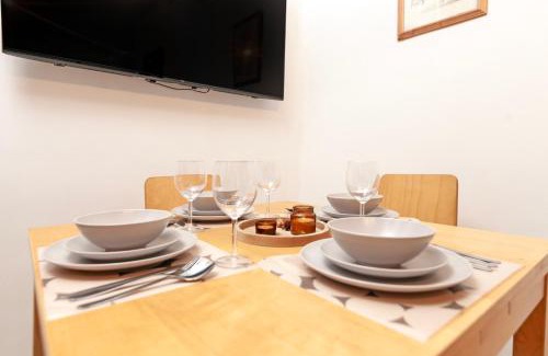 St. Johns Wood Apartment | Beautiful 3 Bedroom Flat In Scott Ellis Gardens