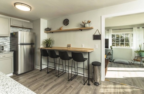 Elkton House | Beautiful 3 bedroom home with mountains views