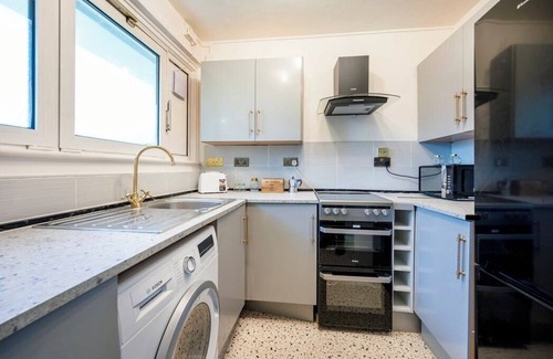 Harrow Road House | Beautiful 3bed house 7 min drive to Hyde Park